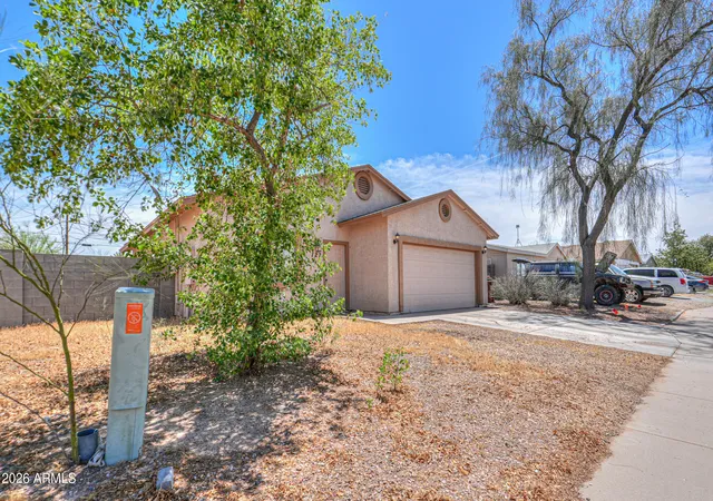 Photo 3 of Single family home for sale at 127 N Mulberry St, Florence, AZ 85132 | MLS# 7031707 | Listing updated on 2026-07-27