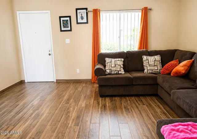 Photo 3 of Townhouse for sale at 4439 W Rancho Dr, Glendale, AZ 85301 | MLS# 7033005 | Listing updated on 2026-08-20