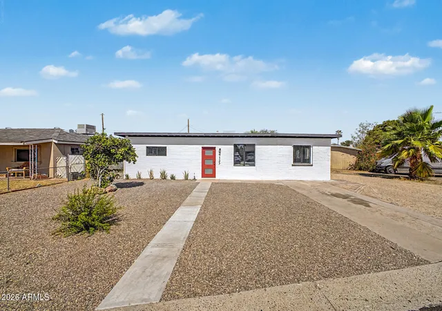 1st image of 4123 N 30th Dr, Phoenix, AZ 85017 | MLS# 7032403
