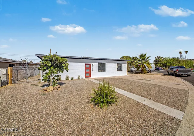 Photo 3 of Single family home for sale at 4123 N 30th Drive, Phoenix, AZ 85017 | MLS# 7032403 | Listing updated on 2026-10-09