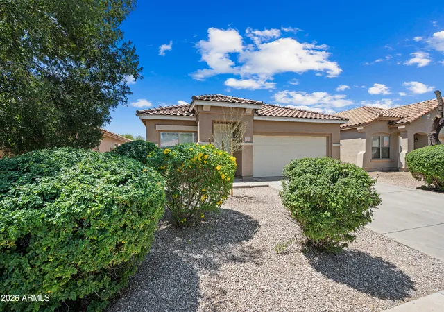 Photo 2 of Single family home for sale at 2821 W Santa Cruz Ave, San Tan Valley, AZ 85144 | MLS# 7032614 | Listing updated on 2026-08-03