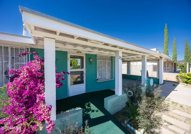 Homes for sale in Sierra Vista, AZ | 217 W Sherbundy St, Sierra Vista, AZ 85635 | MLS# 7032854