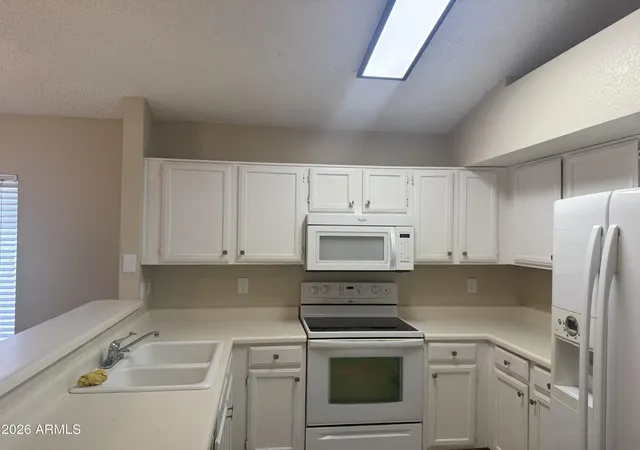 Homes for sale in Gilbert, AZ | 1120 N Val Vista Dr #90, Gilbert, AZ 85234 | MLS# 7033667