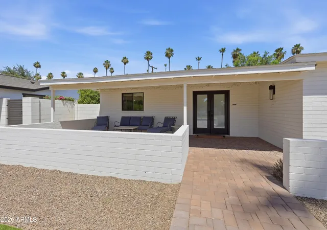 Photo 4 of Single family home for sale at 4219 N 34th Place, Phoenix, AZ 85018 | MLS# 7032535 | Listing updated on 2026-10-19