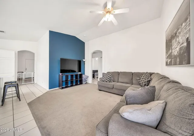 Photo 4 of Single family home for sale at 6226 W Illini St, Phoenix, AZ 85043 | MLS# 7037064 | Listing updated on 2026-08-04