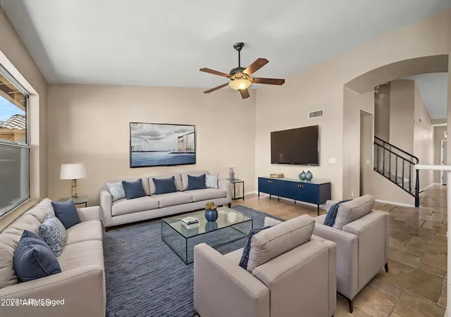 5th image of 4031 E Cathedral Rock Dr, Phoenix, AZ 85044 | MLS# 7032694