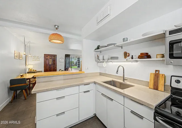 Homes for sale in Phoenix, AZ | 749 E Montebello Ave #128, Phoenix, AZ 85014 | MLS# 7033091