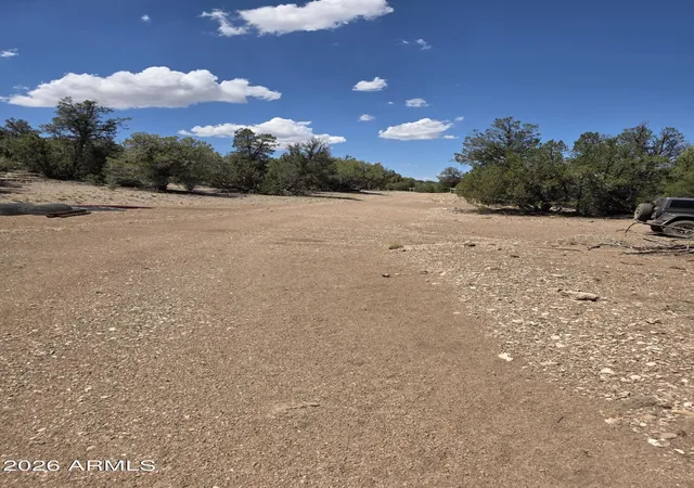 Photo 2 of Land for sale at 824 Seligman Yavapai County, Seligman, AZ 86337 | MLS# 7032761 | Listing updated on 2026-09-22