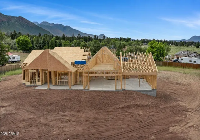 Photo 4 of Single family home for sale at 5525 Lene Ln, Flagstaff, AZ 86004 | MLS# 7032789 | Listing updated on 2026-09-04