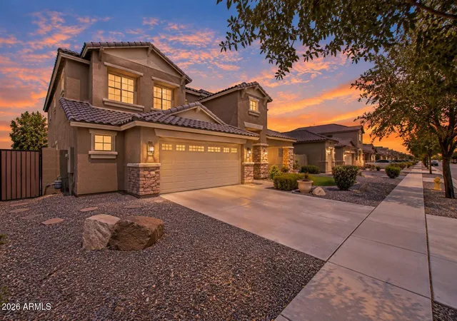 Photo 1 of Single family home for sale at 2946 E Santa Fe Ln, Gilbert, AZ 85297 | MLS# 7072182 | Listing updated on 2026-10-28