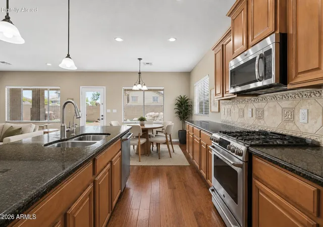 Photo 4 of Single family home for sale at 2946 E Santa Fe Ln, Gilbert, AZ 85297 | MLS# 7072182 | Listing updated on 2026-09-13