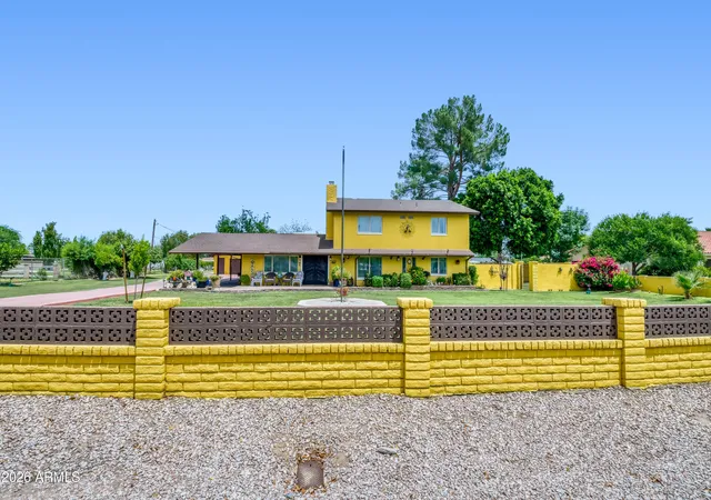 Photo 1 of Single family home for sale at 6546 W Surrey Ave, Glendale, AZ 85304 | MLS# 7034797 | Listing updated on 2026-08-23