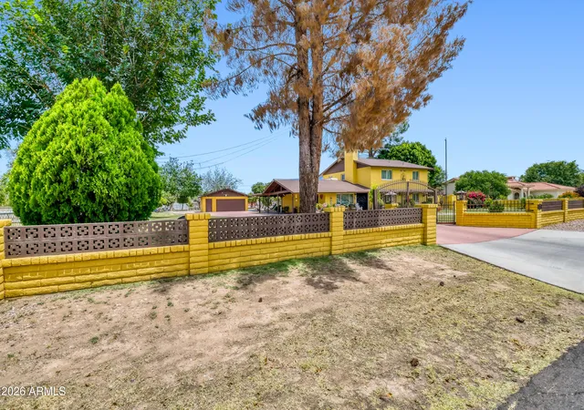 Photo 3 of Single family home for sale at 6546 W Surrey Ave, Glendale, AZ 85304 | MLS# 7034797 | Listing updated on 2026-08-23