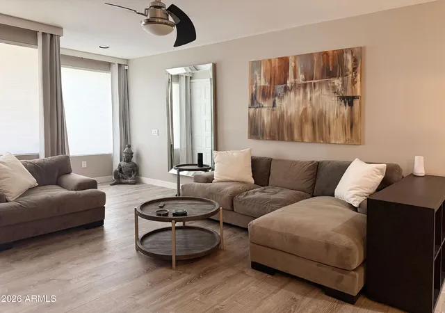Photo 2 of Condo for sale at 3633 N 3rd Avenue #1027, Phoenix, AZ 85013 | MLS# 7033018 | Listing updated on 2026-09-14