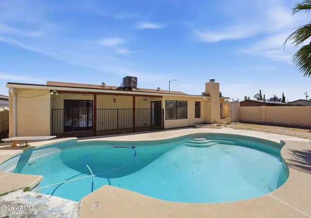 Photo 2 of Single family home for sale at 2254 W Wethersfield Rd, Phoenix, AZ 85029 | MLS# 7052795 | Listing updated on 2026-09-18