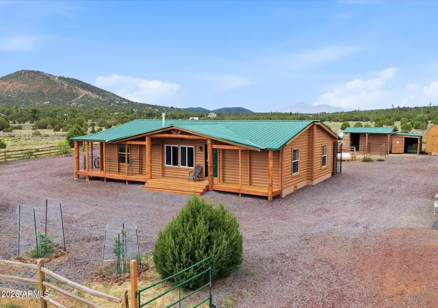 Homes for sale in Williams, AZ | 84 Espee Rd, Williams, AZ 86046 | MLS# 7042948