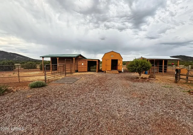Homes for sale in Williams, AZ | 84 Espee Rd, Williams, AZ 86046 | MLS# 7042948