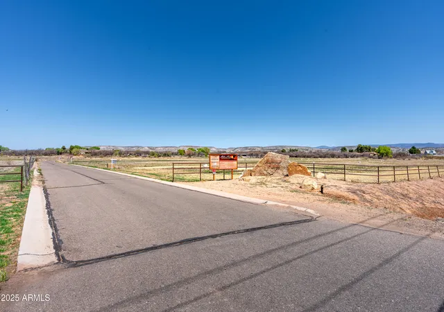 24th image of 437 E Cole Blvd #7, Camp Verde, AZ 86322 | MLS# 7033142