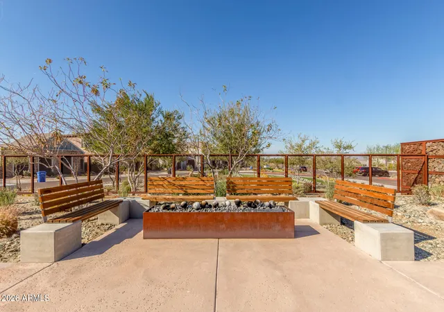 43rd image of 837 E Monte Wy, Phoenix, AZ 85042 | MLS# 7033367