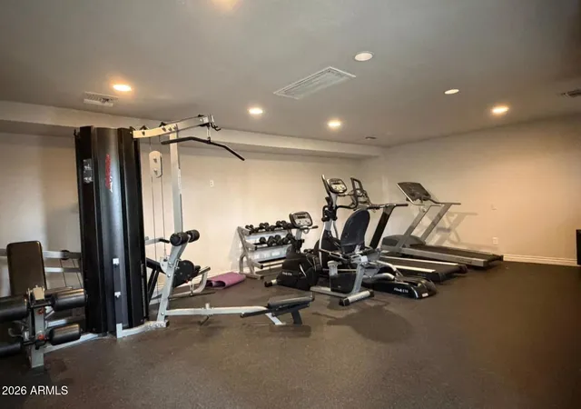 2nd image of 2625 E Indian School Rd, Phoenix, AZ 85016