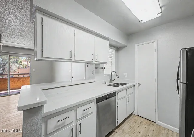 4th image of 2625 E Indian School Rd, Phoenix, AZ 85016
