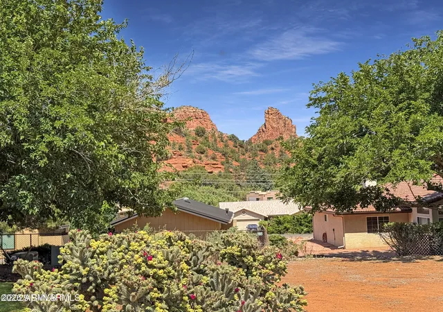 Homes for sale in Sedona, AZ | 320 Montazona Trl Trl #205, Sedona, AZ 86351 | MLS# 7033269
