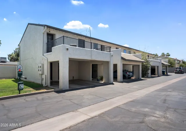 2nd image of 3136 N 38th St #11, Phoenix, AZ 85018 | MLS# 7034395