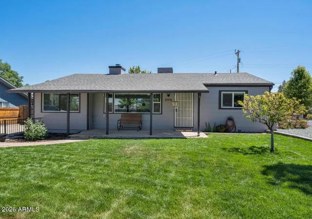 Photo 3 of Single family home for sale at 305 Robinson Dr, Prescott, AZ 86303 | MLS# 7033376 | Listing updated on 2026-07-28