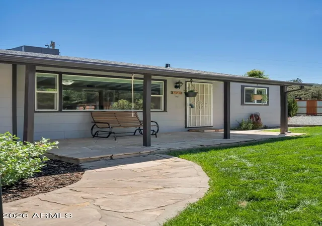 Photo 4 of Single family home for sale at 305 Robinson Dr, Prescott, AZ 86303 | MLS# 7033376 | Listing updated on 2026-07-28