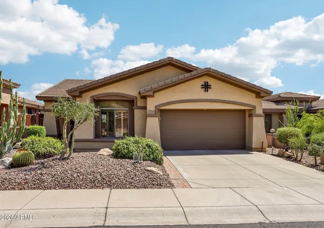 Photo 3 of Single family home for sale at 2449 W Muirfield Dr, Anthem, AZ 85086 | MLS# 7061711 | Listing updated on 2026-09-15