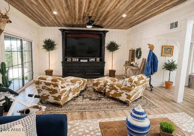 Photo 3 of Townhouse for sale at 4525 N 66th Street #135, Scottsdale, AZ 85251 | MLS# 7041636 | Listing updated on 2026-08-11