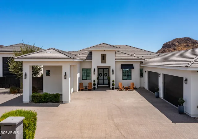 2nd image of 15433 W Dale Ln, Surprise, AZ 85387 | MLS# 7033501