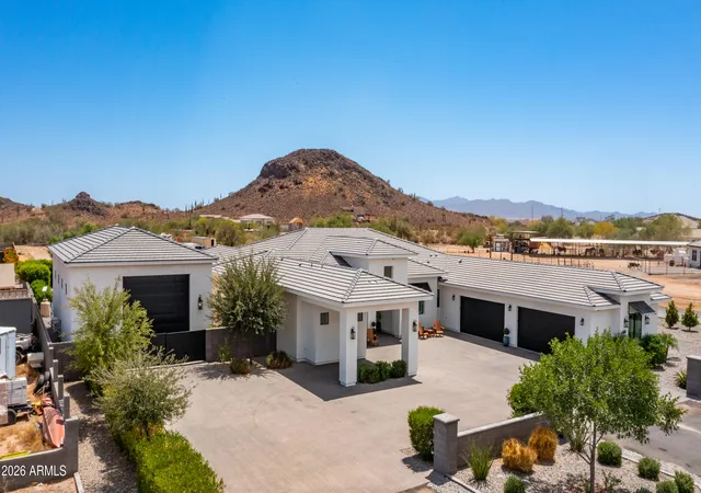 5th image of 15433 W Dale Ln, Surprise, AZ 85387 | MLS# 7033501