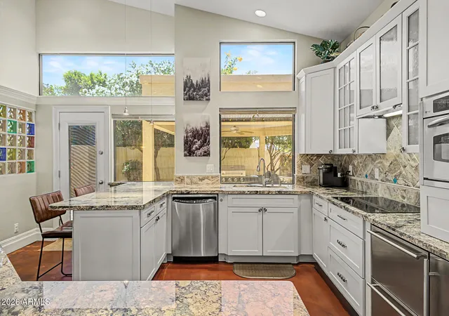 Photo 3 of Sale Pending at 2626 N El Dorado Pl, Chandler, AZ 85224 | MLS# 7039532 | Listing updated on 2026-08-03