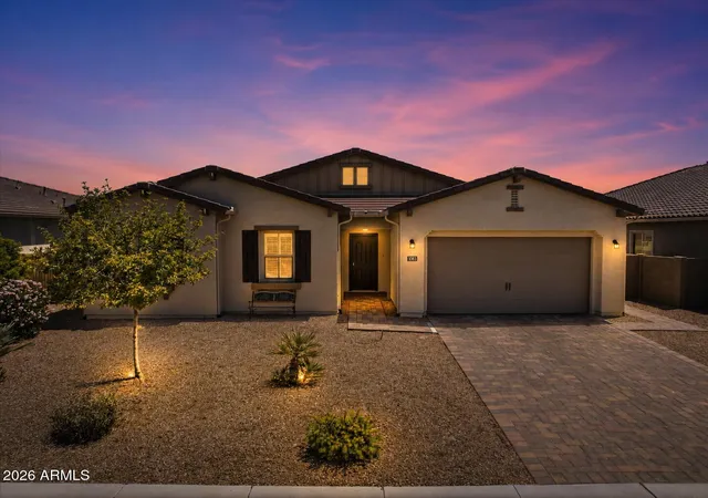 1st image of 1083 E Holland Park Dr, Gilbert, AZ 85297 | MLS# 7033491