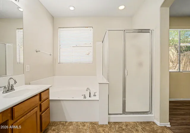 Photo 4 of Sale Pending at 12092 W Eagle Ridge Ln, Peoria, AZ 85383 | MLS# 7045367 | Listing updated on 2026-09-07