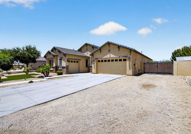 5th image of 18412 W Colter Ct, Litchfield Park, AZ 85340 | MLS# 7034492