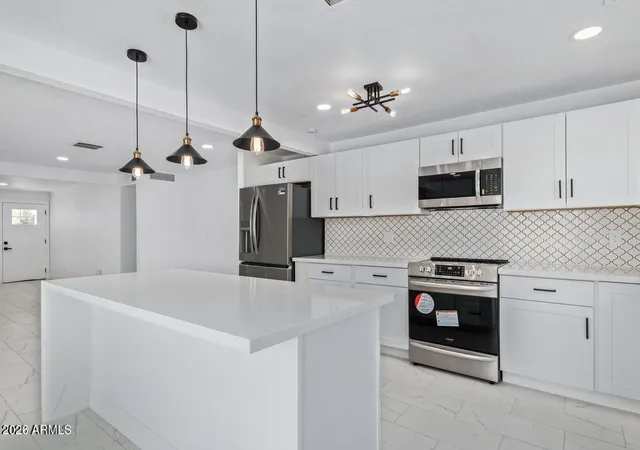 Photo 3 of Single family home for sale at 15248 N 38th Street, Phoenix, AZ 85032 | MLS# 7033610 | Listing updated on 2026-07-16