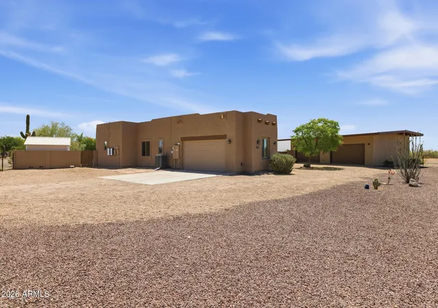 Photo 3 of Single family home for sale at 14645 W Hedgehog Pl, Surprise, AZ 85387 | MLS# 7034709 | Listing updated on 2026-09-12
