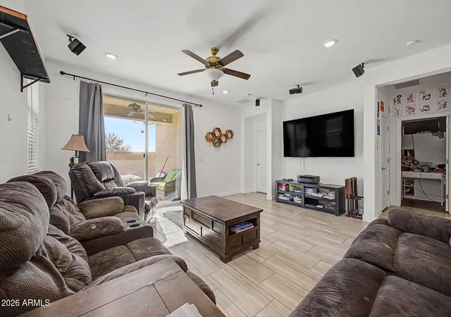Photo 4 of Single family home for sale at 404 S 202nd Lane, Buckeye, AZ 85326 | MLS# 7040794 | Listing updated on 2026-08-11