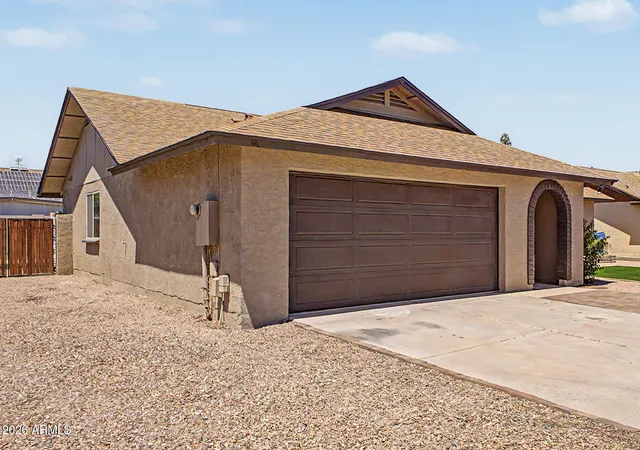 4th image of 528 W Mohawk Ln, Phoenix, AZ 85027 | MLS# 7034951