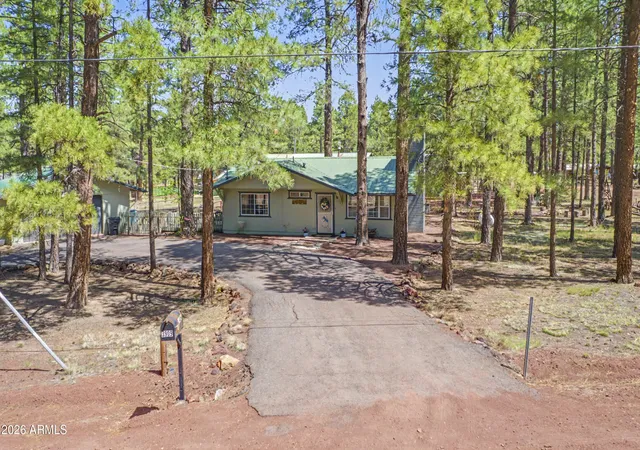 Homes for sale in Williams, AZ | 3909 E Pine Cone Dr, Williams, AZ 86046 | MLS# 7033812