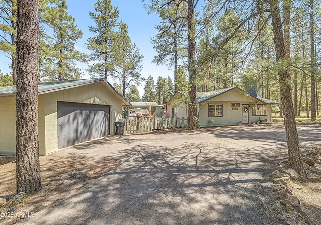 Homes for sale in Williams, AZ | 3909 E Pine Cone Dr, Williams, AZ 86046 | MLS# 7033812