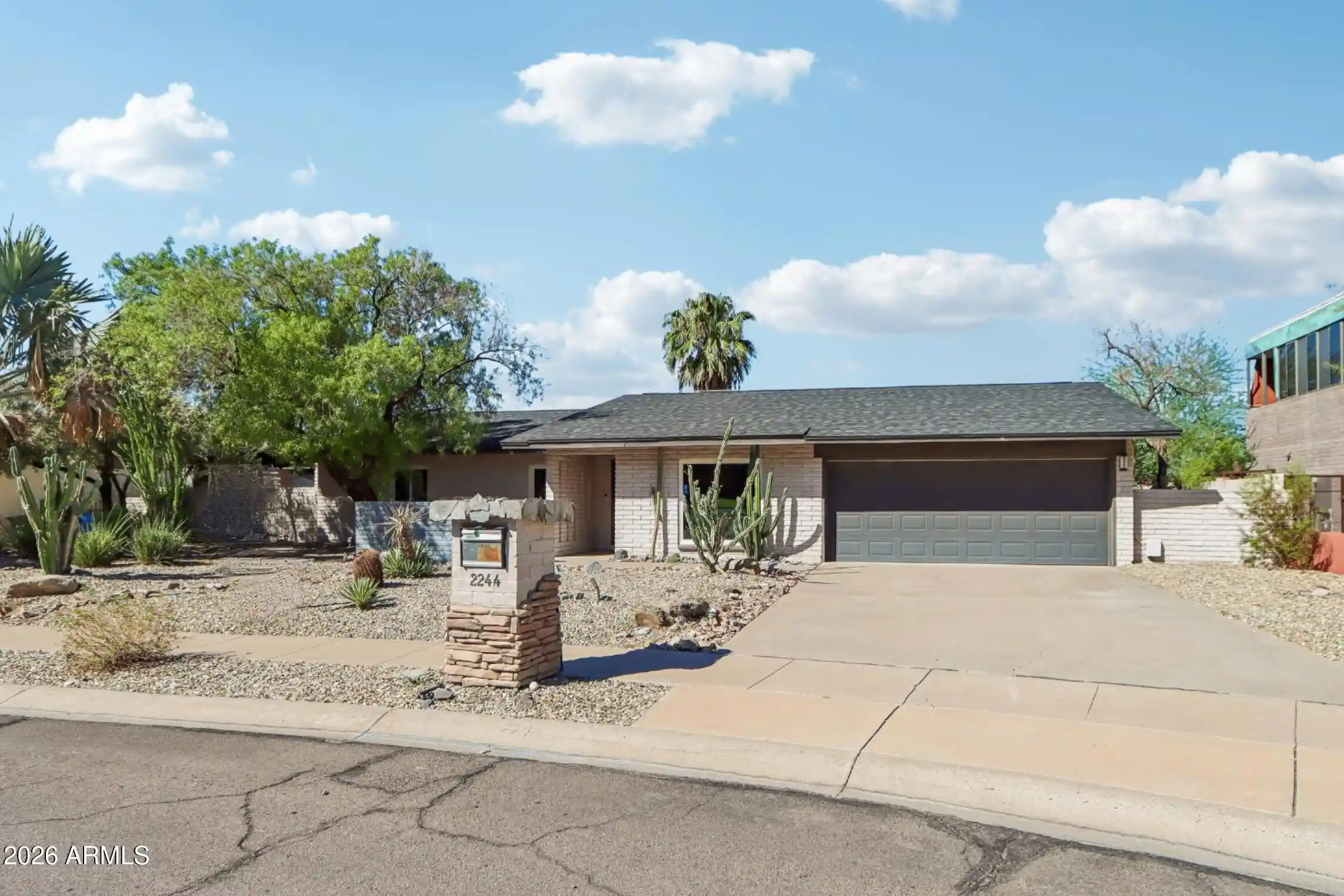 Photo 1 of Single family home for sale at 2244 E Nicolet Ave, Phoenix, AZ 85020 | MLS# 7033779 | Listing updated on 2026-10-22