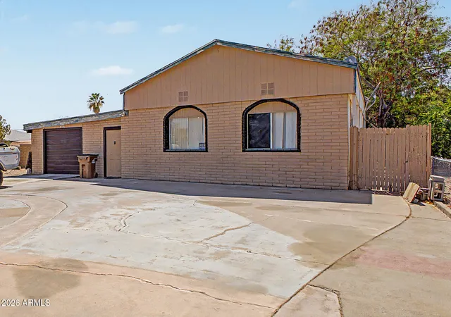 Photo 2 of Manufactured home for sale at 310 N 81st Street, Mesa, AZ 85207 | MLS# 7033835 | Listing updated on 2026-07-15