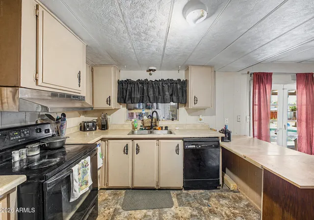 Photo 3 of Manufactured home for sale at 310 N 81st Street, Mesa, AZ 85207 | MLS# 7033835 | Listing updated on 2026-07-15