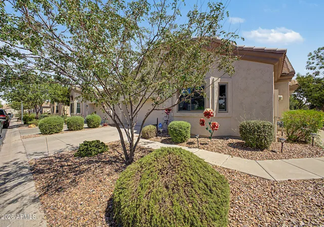 3rd image of 1569 E Melrose Dr, Casa Grande, AZ 85122 | MLS# 7033898