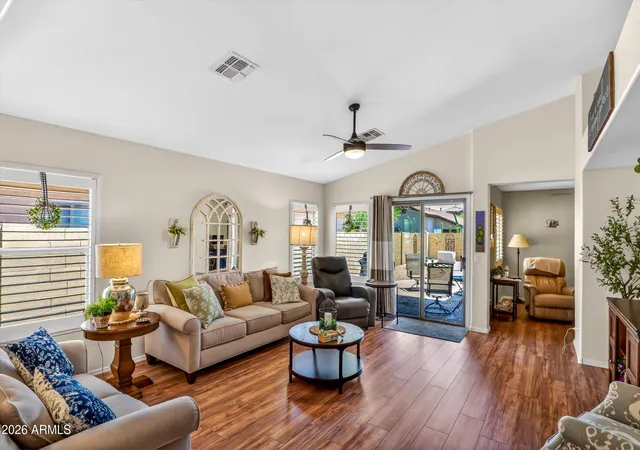 Photo 4 of Sale Pending at 16209 W Mauna Loa Ln, Surprise, AZ 85379 | MLS# 7036017 | Listing updated on 2026-09-12