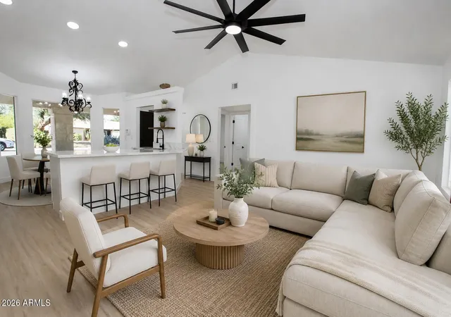2nd image of 401 E Rockwood Dr, Phoenix, AZ 85024 | MLS# 7035281