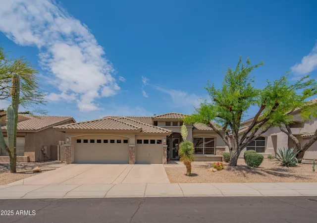 1st image of 4374 E Lariat Ln, Phoenix, AZ 85050 | MLS# 7034703